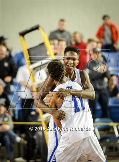 Thumbnail 3 in Davis vs. Federal Way (WIAA 4A Final) photogallery.