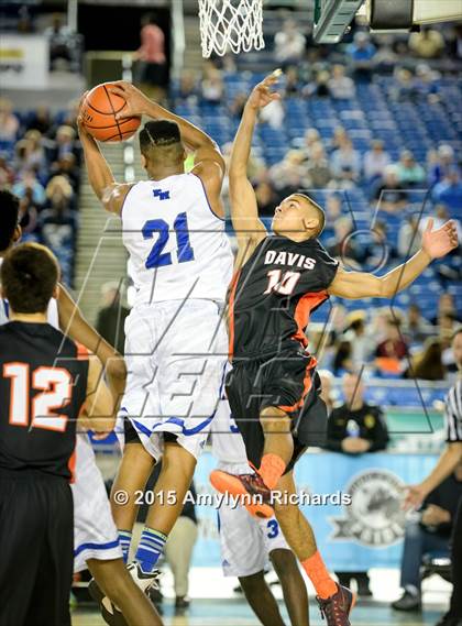 Thumbnail 1 in Davis vs. Federal Way (WIAA 4A Final) photogallery.