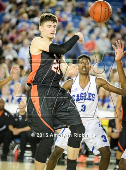 Thumbnail 3 in Davis vs. Federal Way (WIAA 4A Final) photogallery.