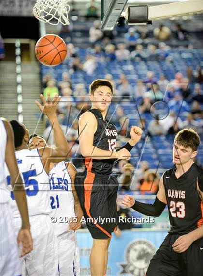 Thumbnail 1 in Davis vs. Federal Way (WIAA 4A Final) photogallery.