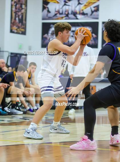 Thumbnail 1 in FR: Taylorsville @ Summit Academy (Sophomore) photogallery.