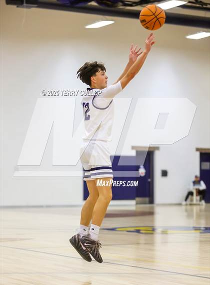 Thumbnail 3 in FR: Taylorsville @ Summit Academy (Sophomore) photogallery.