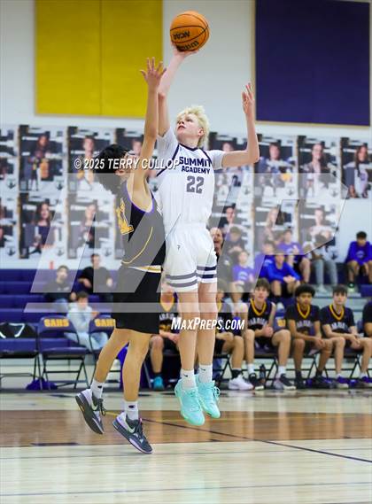 Thumbnail 1 in FR: Taylorsville @ Summit Academy (Sophomore) photogallery.