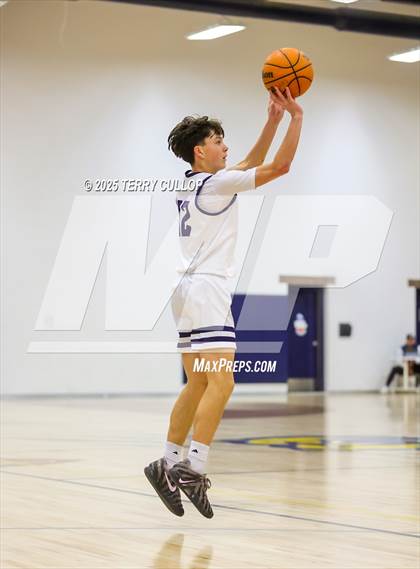 Thumbnail 2 in FR: Taylorsville @ Summit Academy (Sophomore) photogallery.