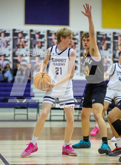 Thumbnail 1 in FR: Taylorsville @ Summit Academy (Sophomore) photogallery.