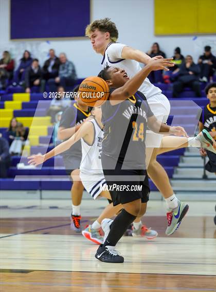 Thumbnail 2 in FR: Taylorsville @ Summit Academy (Sophomore) photogallery.