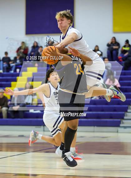 Thumbnail 1 in FR: Taylorsville @ Summit Academy (Sophomore) photogallery.