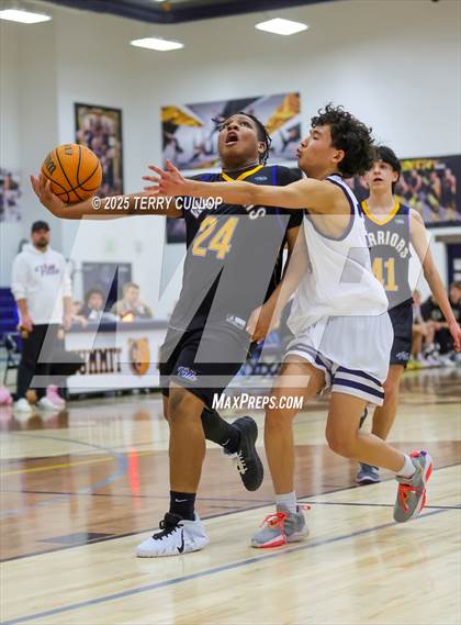 Thumbnail 2 in FR: Taylorsville @ Summit Academy (Sophomore) photogallery.