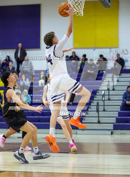 Thumbnail 2 in FR: Taylorsville @ Summit Academy (Sophomore) photogallery.