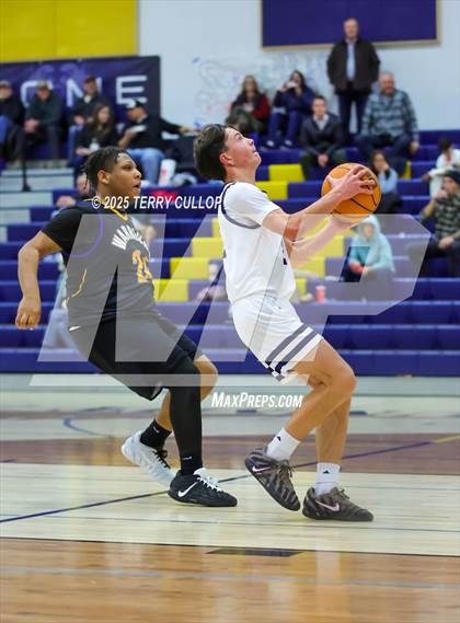 Thumbnail 3 in FR: Taylorsville @ Summit Academy (Sophomore) photogallery.