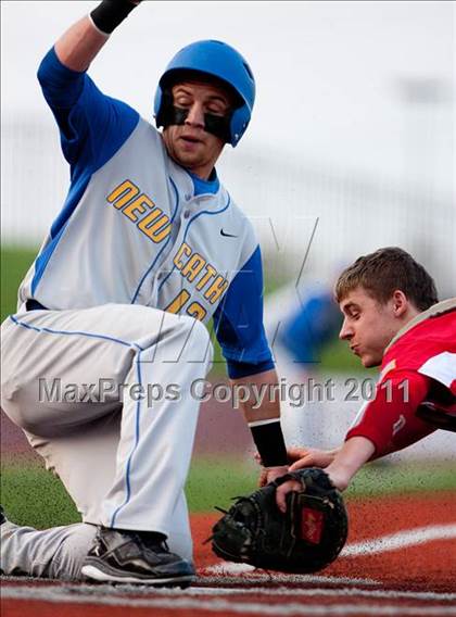 Thumbnail 3 in Newport Central Catholic vs. Beechwood (All A Classic Regional) photogallery.