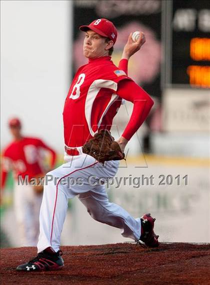 Thumbnail 2 in Newport Central Catholic vs. Beechwood (All A Classic Regional) photogallery.
