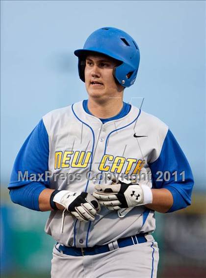 Thumbnail 2 in Newport Central Catholic vs. Beechwood (All A Classic Regional) photogallery.