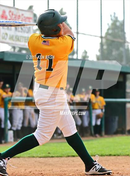 Thumbnail 1 in Camarillo @ Moorpark photogallery.