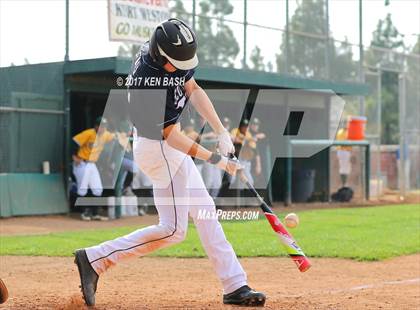 Thumbnail 3 in Camarillo @ Moorpark photogallery.