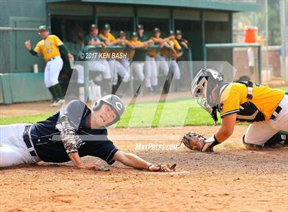 Thumbnail 3 in Camarillo @ Moorpark photogallery.