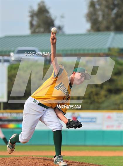 Thumbnail 3 in Camarillo @ Moorpark photogallery.