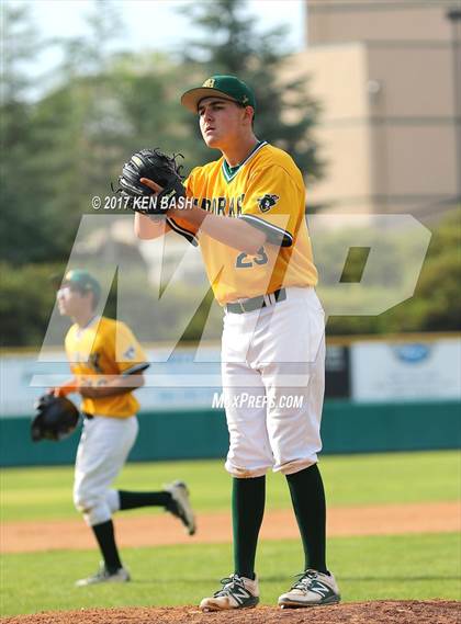Thumbnail 2 in Camarillo @ Moorpark photogallery.