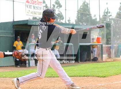 Thumbnail 1 in Camarillo @ Moorpark photogallery.