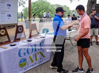 Thumbnail 2 in UIL 2A Golf Finals (Groups & Awards) photogallery.