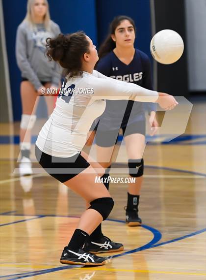 Thumbnail 3 in North Valley Christian Academy vs. Anthem Prep photogallery.