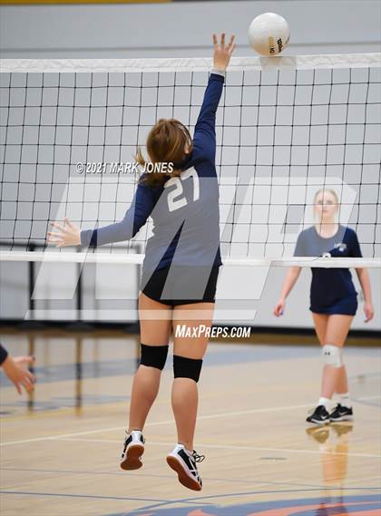 Thumbnail 3 in North Valley Christian Academy vs. Anthem Prep photogallery.