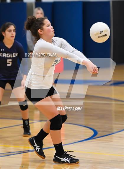 Thumbnail 3 in North Valley Christian Academy vs. Anthem Prep photogallery.