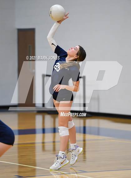 Thumbnail 2 in North Valley Christian Academy vs. Anthem Prep photogallery.