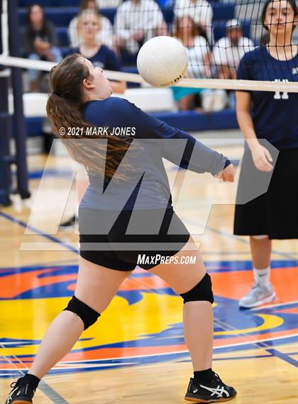 Thumbnail 2 in North Valley Christian Academy vs. Anthem Prep photogallery.