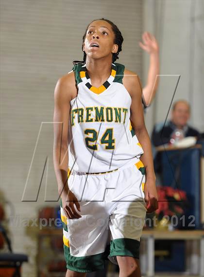 Thumbnail 1 in Shasta vs. Fremont (Lady Bulldog Holiday Classic) photogallery.