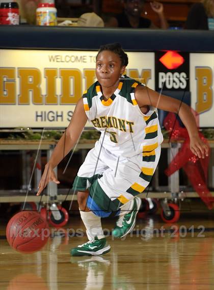 Thumbnail 1 in Shasta vs. Fremont (Lady Bulldog Holiday Classic) photogallery.