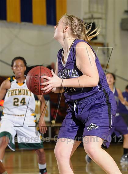 Thumbnail 1 in Shasta vs. Fremont (Lady Bulldog Holiday Classic) photogallery.