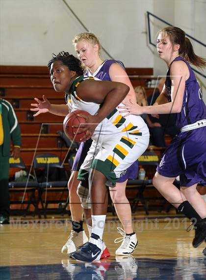 Thumbnail 1 in Shasta vs. Fremont (Lady Bulldog Holiday Classic) photogallery.