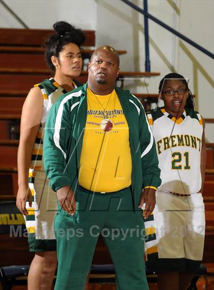 Thumbnail 2 in Shasta vs. Fremont (Lady Bulldog Holiday Classic) photogallery.