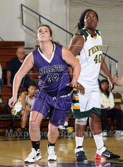 Thumbnail 1 in Shasta vs. Fremont (Lady Bulldog Holiday Classic) photogallery.