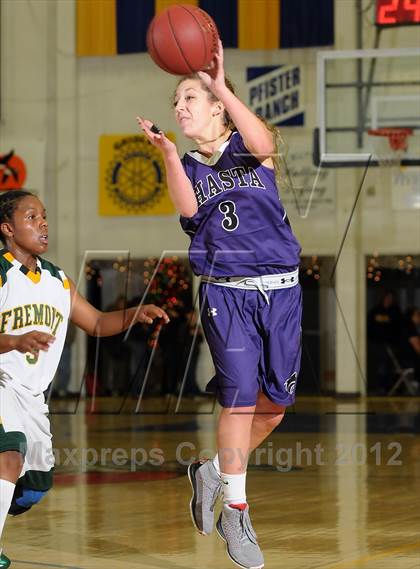 Thumbnail 2 in Shasta vs. Fremont (Lady Bulldog Holiday Classic) photogallery.