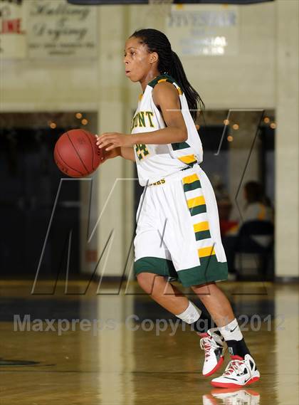 Thumbnail 2 in Shasta vs. Fremont (Lady Bulldog Holiday Classic) photogallery.