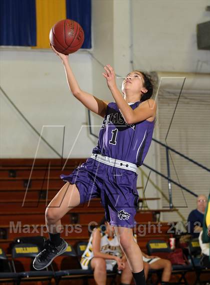Thumbnail 3 in Shasta vs. Fremont (Lady Bulldog Holiday Classic) photogallery.