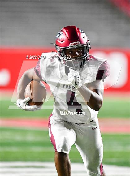 Thumbnail 2 in St. Joseph's Prep vs St. Peter's Prep (Rumble on the Raritan) photogallery.