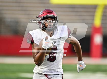 Thumbnail 2 in St. Joseph's Prep vs St. Peter's Prep (Rumble on the Raritan) photogallery.