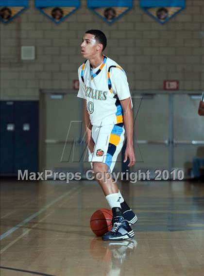 Thumbnail 3 in Ayala vs Los Osos (MLK I Have A Dream Classic) photogallery.