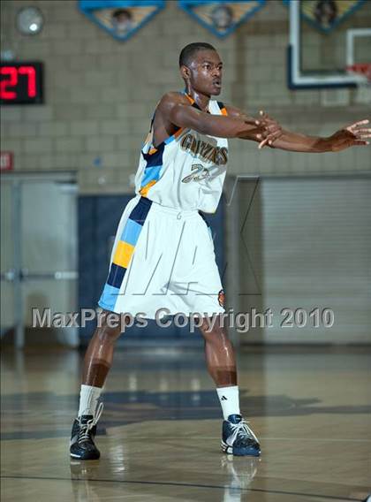 Thumbnail 2 in Ayala vs Los Osos (MLK I Have A Dream Classic) photogallery.