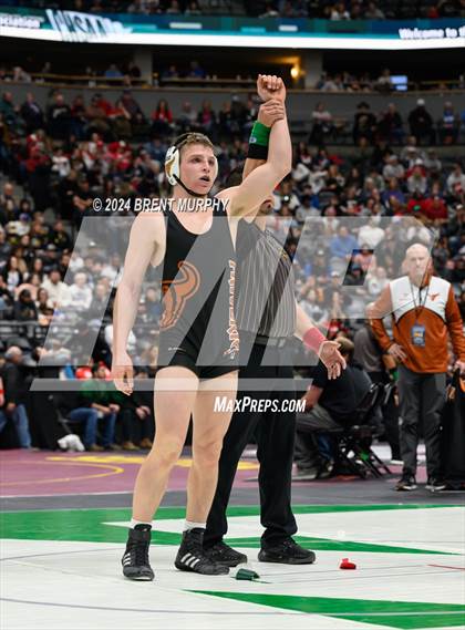 Thumbnail 3 in CHSAA State Championship - 4A Consolation Semifinal photogallery.