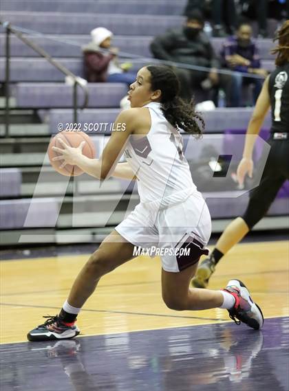 Thumbnail 3 in King's Christian vs Example Academy (OGBR Classic in the City) photogallery.