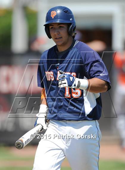 Thumbnail 2 in Evanston vs Oak Park-River Forest (IHSA Class 4A Sectional Final) photogallery.