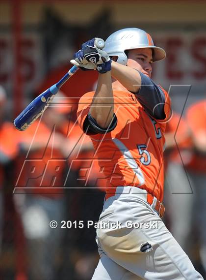 Thumbnail 1 in Evanston vs Oak Park-River Forest (IHSA Class 4A Sectional Final) photogallery.