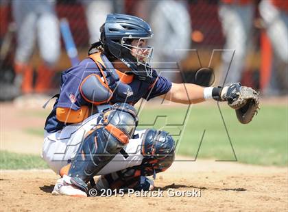 Thumbnail 1 in Evanston vs Oak Park-River Forest (IHSA Class 4A Sectional Final) photogallery.