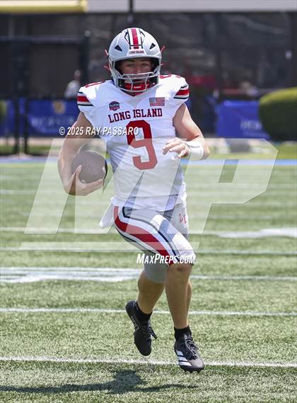 Thumbnail 3 in National Football Foundation All-Star Classic - NYC vs Long Island (1st half photos) photogallery.