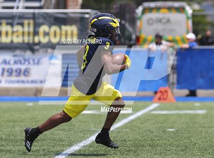 Thumbnail 2 in National Football Foundation All-Star Classic - NYC vs Long Island (1st half photos) photogallery.