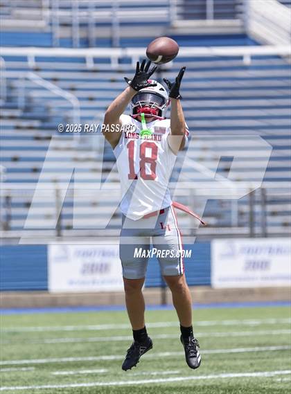 Thumbnail 1 in National Football Foundation All-Star Classic - NYC vs Long Island (1st half photos) photogallery.